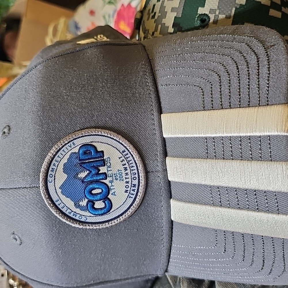 Adidas hat OSFM